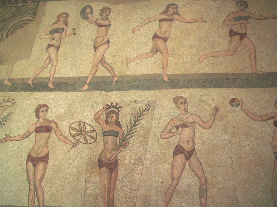 Atlete in bikini/ M. Disdero - M. Disdero <a href=